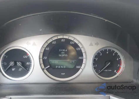 2010 Mercedes-Benz Glk 350 4Matic из США, поврежденный, VIN WDCGG8HB1AF483148